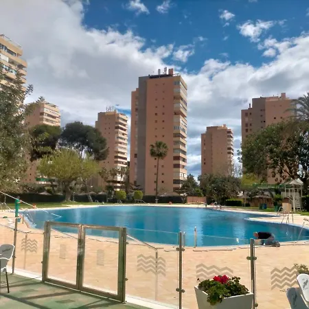 Apartamento Benyamina توريمولينوس