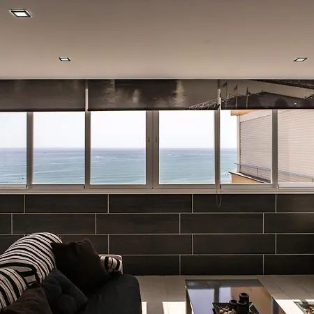 Apartamento Benyamina דירה טורמולינוס